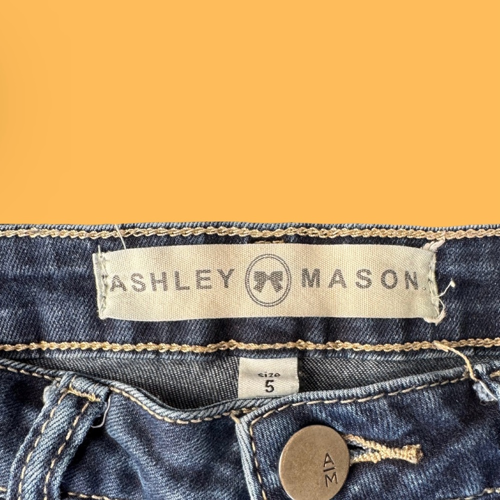Super comfy Ashley Mason jeans 👖